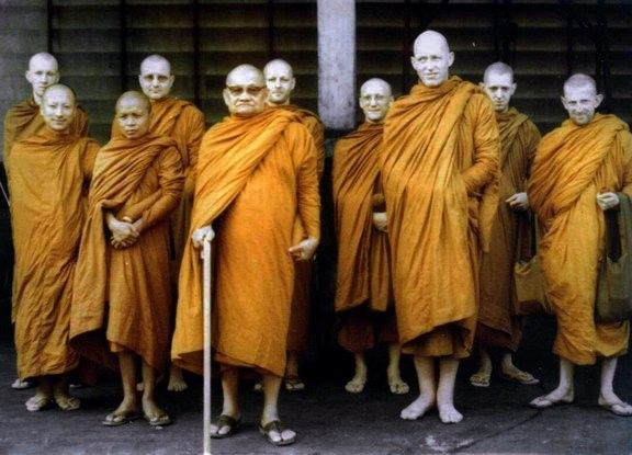 Impermanence... Citations-d-Ajahn-Chah-Sangha